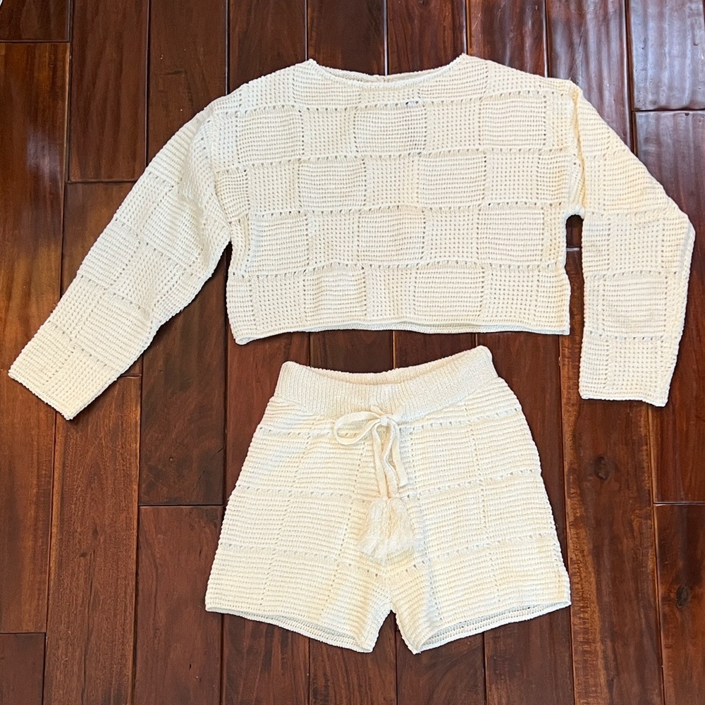 Pinch Ivory Knit Sweater and Shorts Set